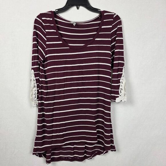 Vanity M Maroon Stripe Lace Sleeve 3/4 Tunic Top - Picture 2 of 9